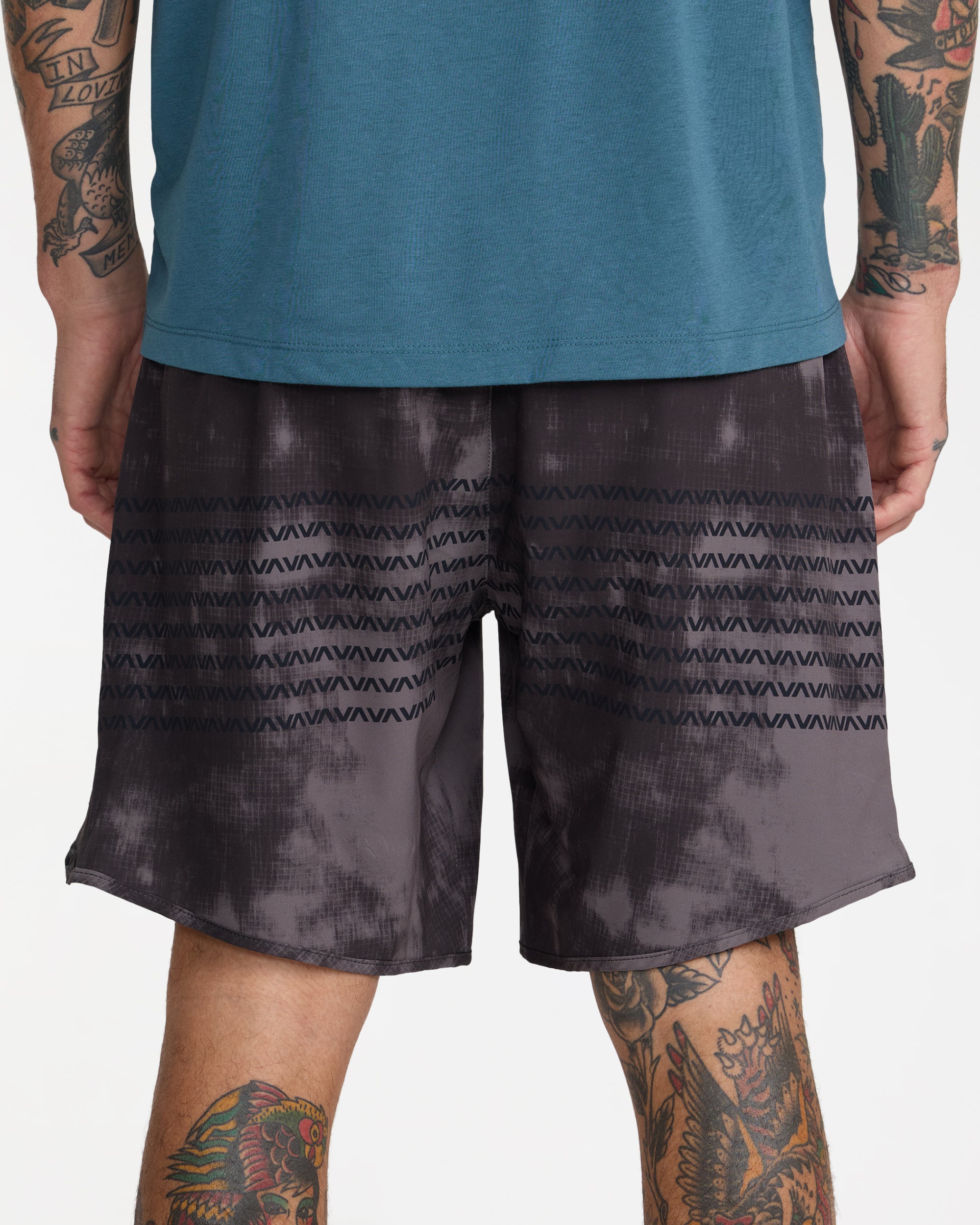 23ms103500_rvca_abg_bck1