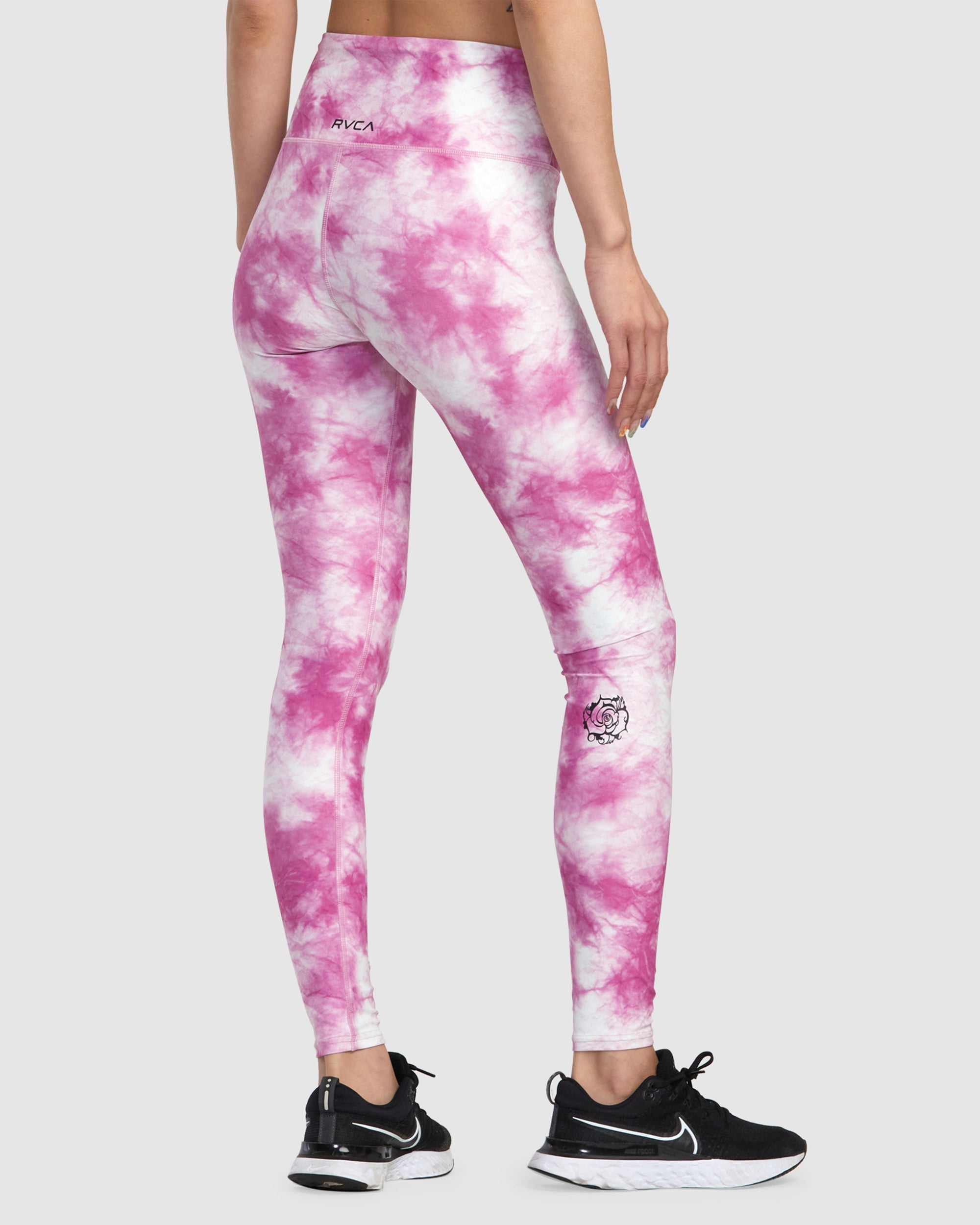 Womens Thug Rose Essential Legging