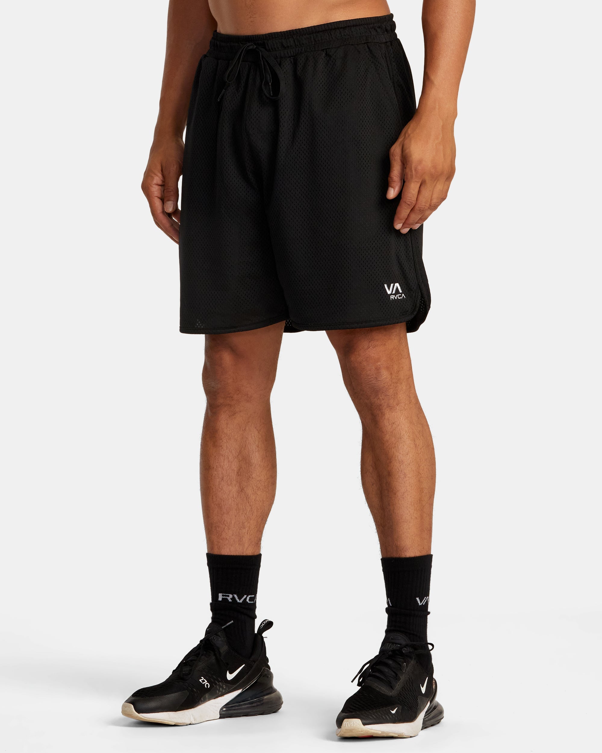 Mens VA Essential Mesh Short