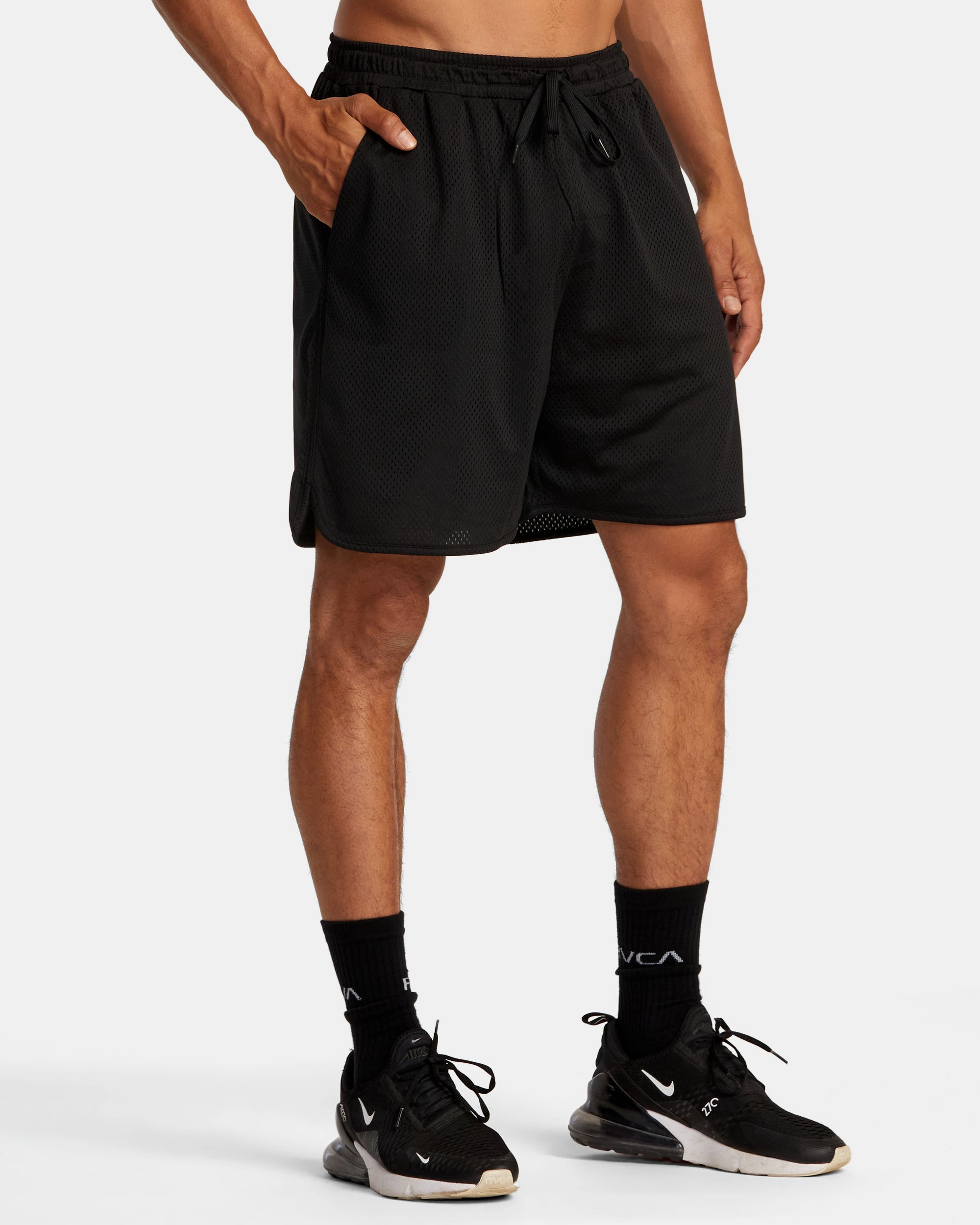 Mens VA Essential Mesh Short