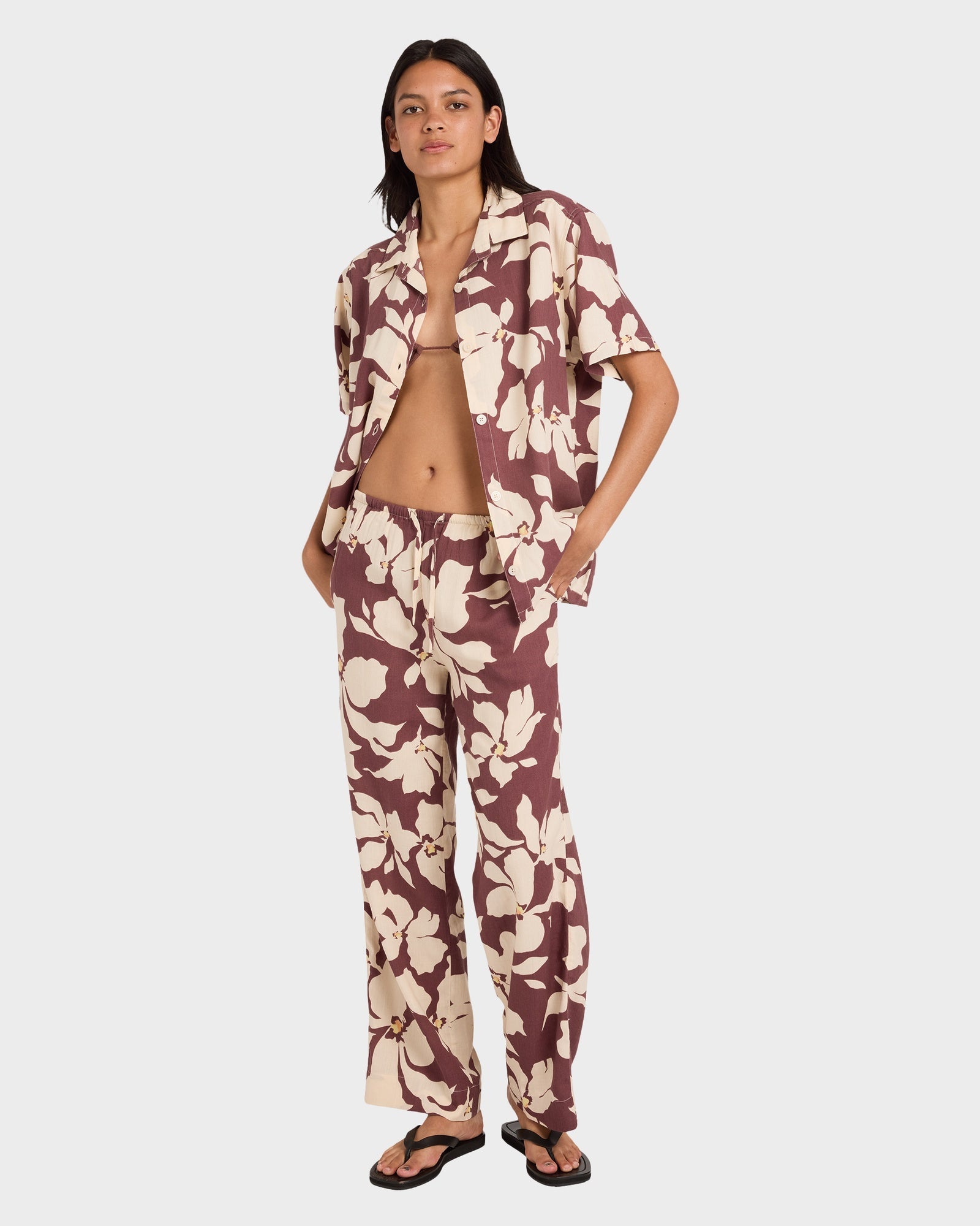 Womens Rhi Holiday Pants