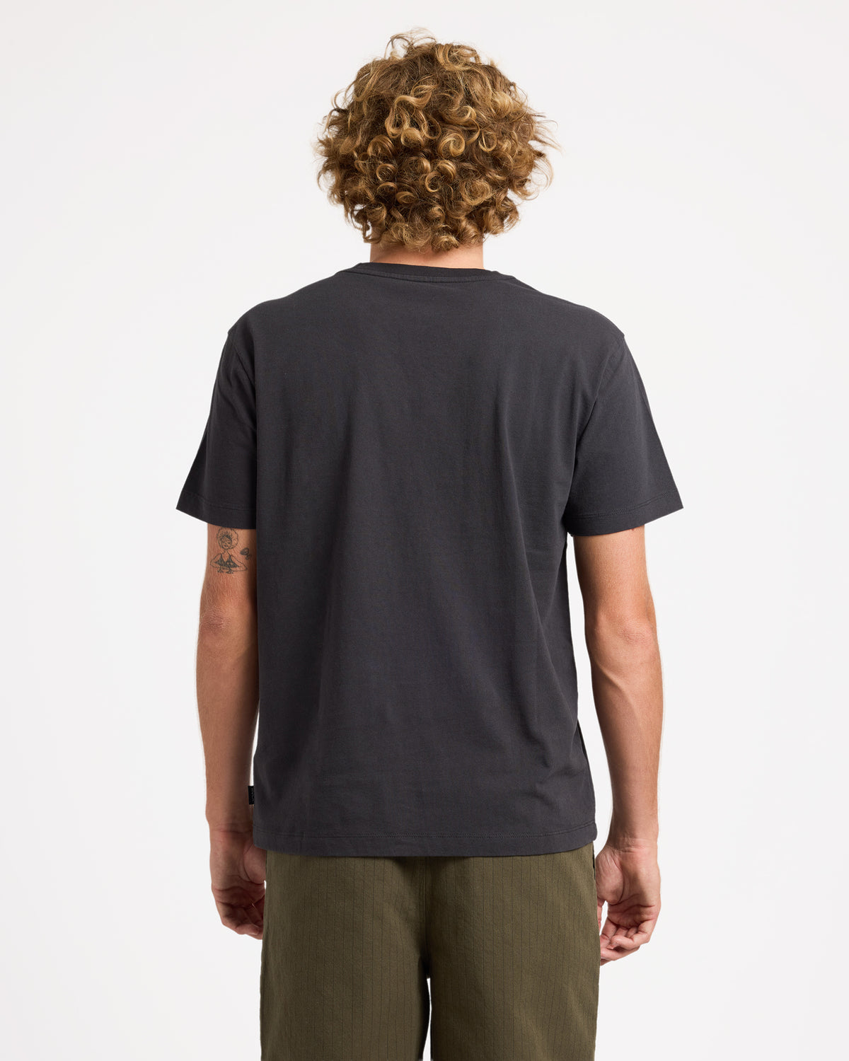 uvyzt01015_rvca_ptk_bck1