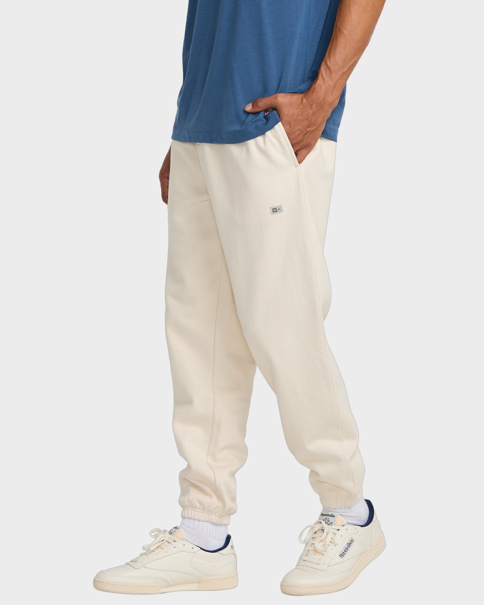 Mens VA Essential Sweatpant