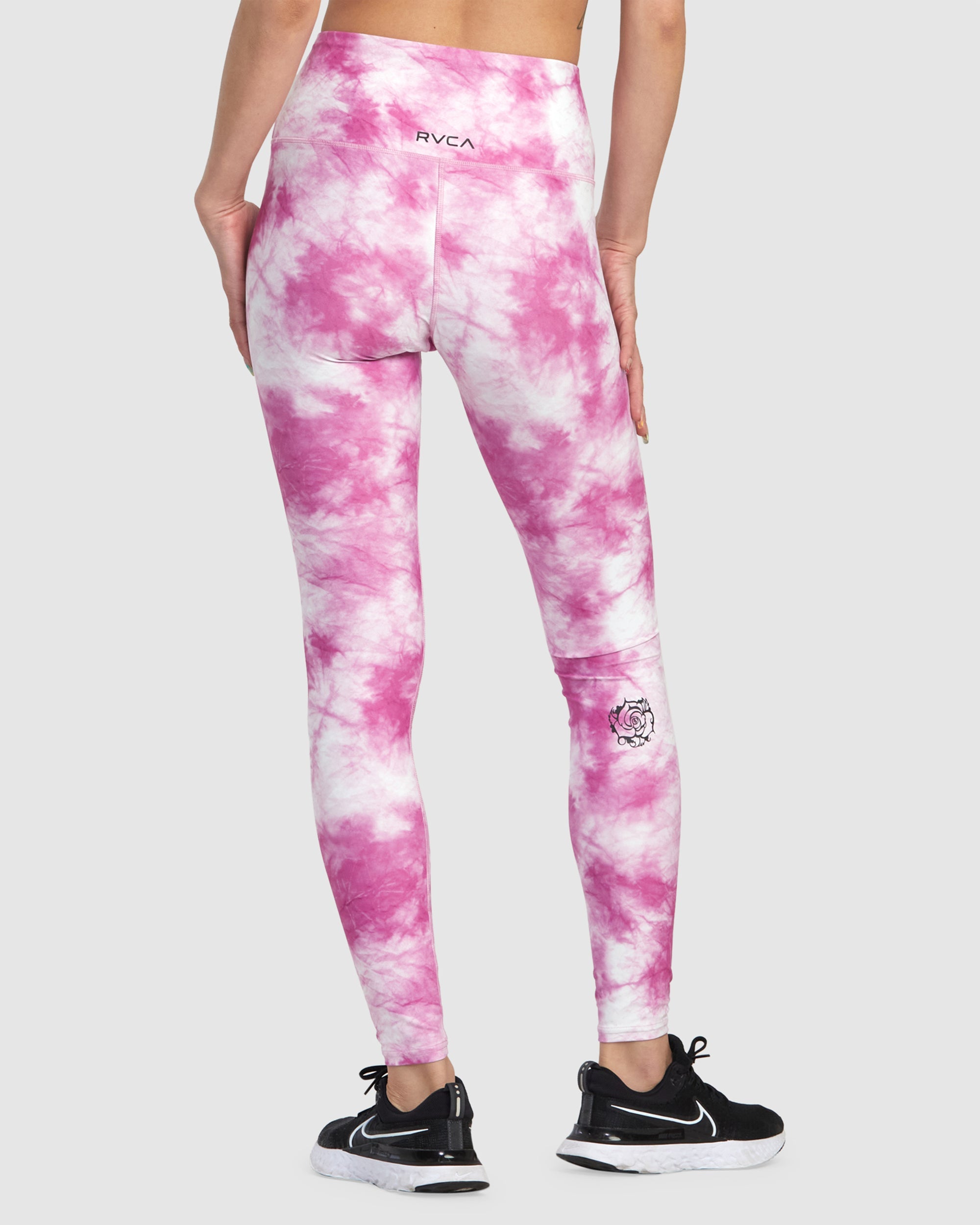 Womens Thug Rose Essential Legging