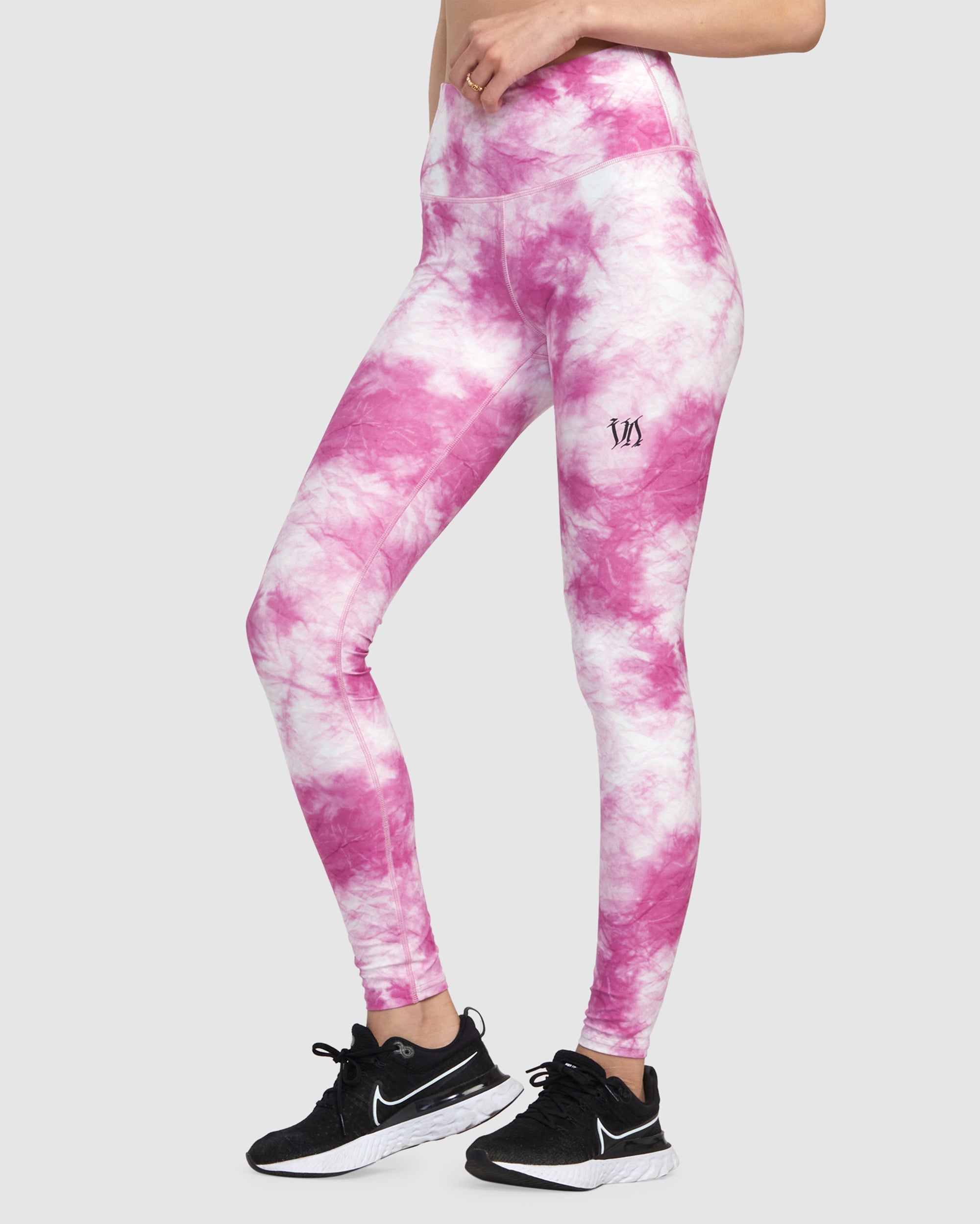 Womens Thug Rose Essential Legging