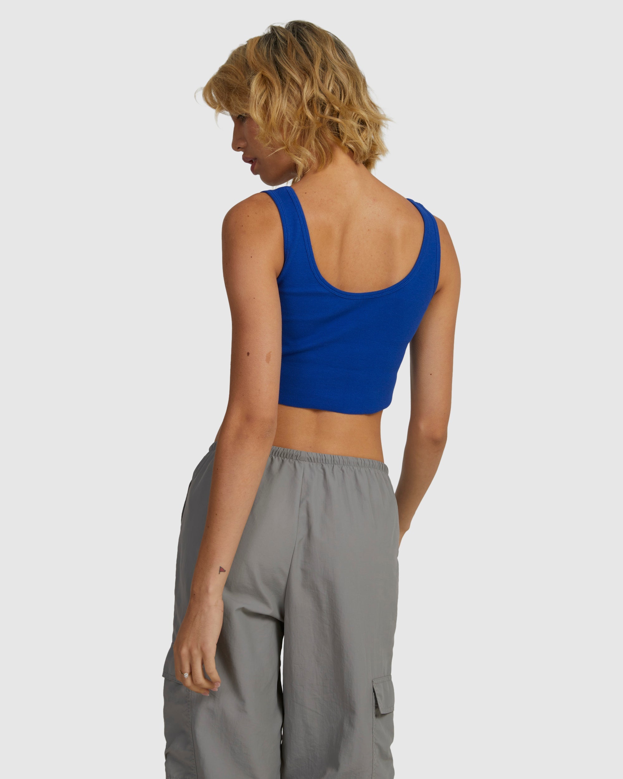 Grounded Scooped Tank