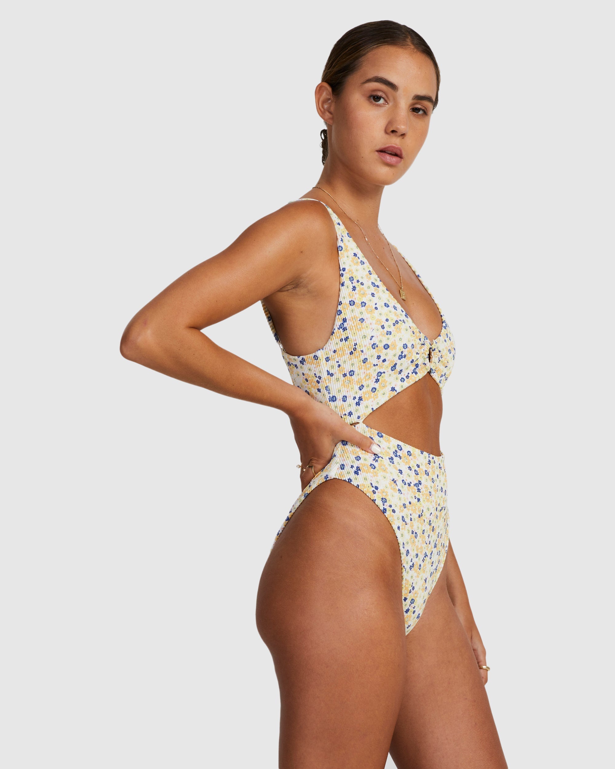 Ground Cover One Piece