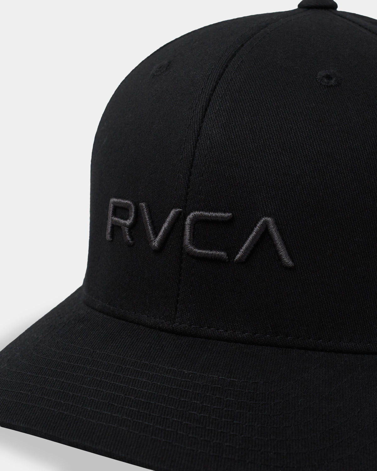 uvyha00332_rvca_blk_dtl1