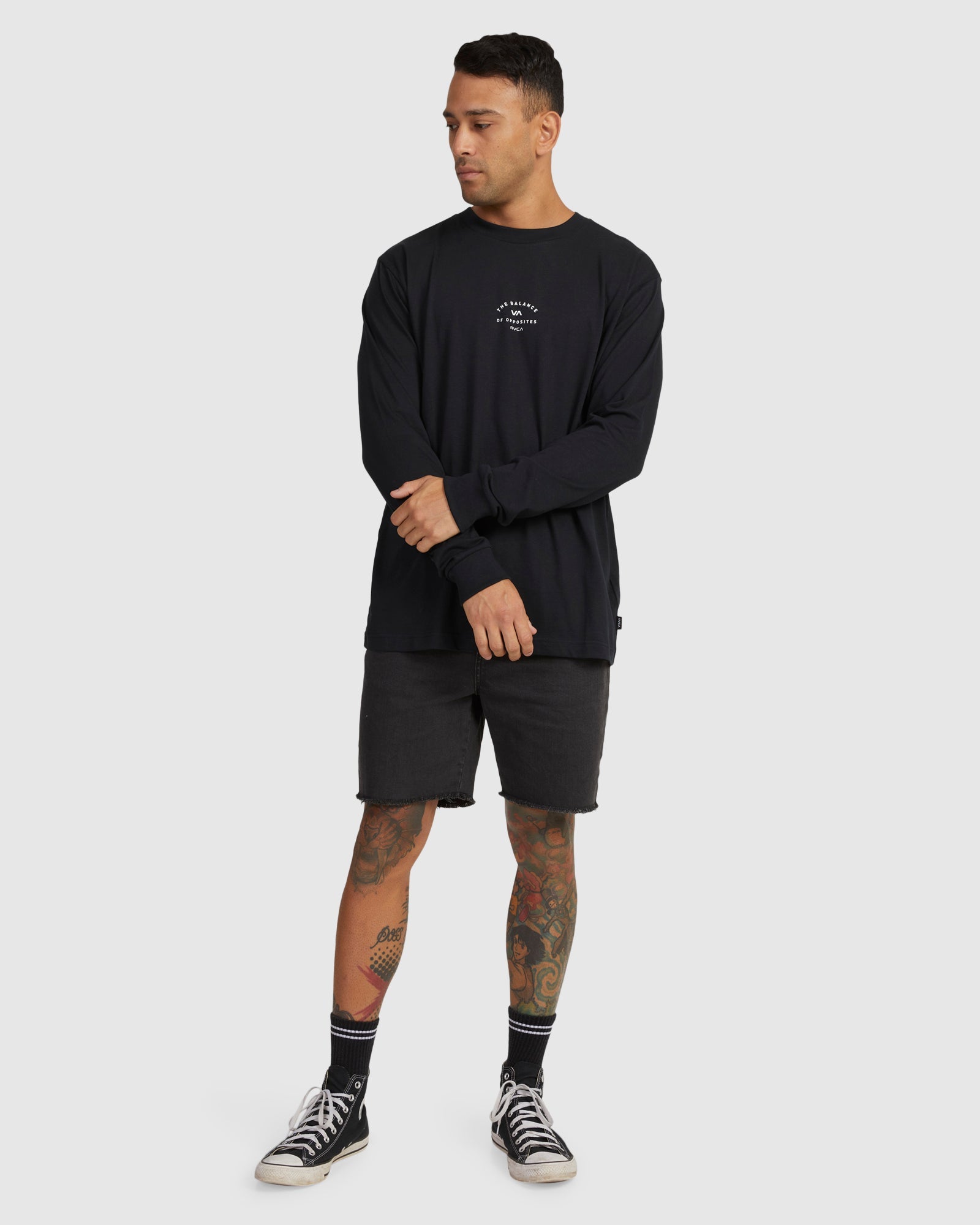 Mens VA Arch Long Sleeve T-Shirt