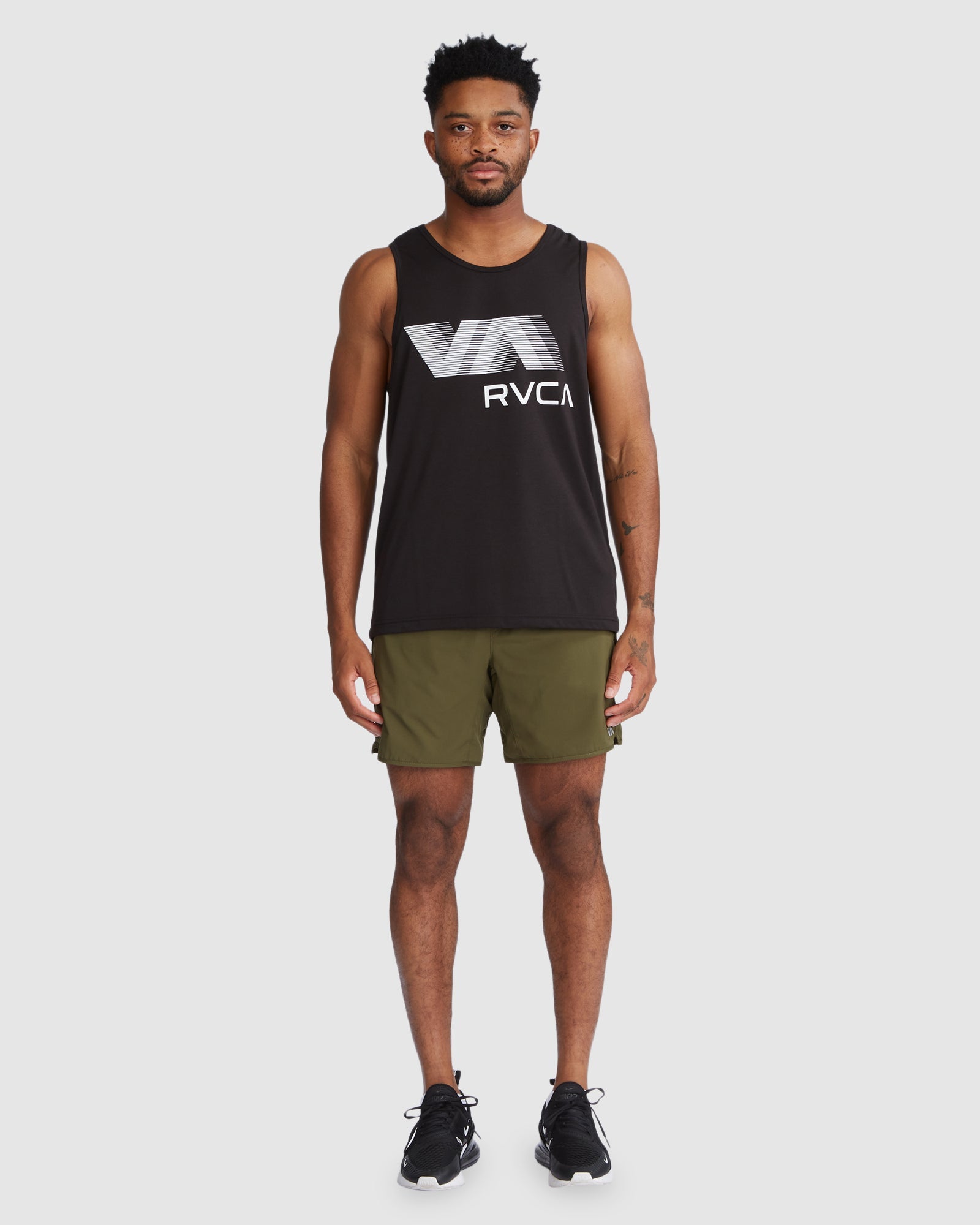 Mens Yogger Iv Short 17" Walk Shorts